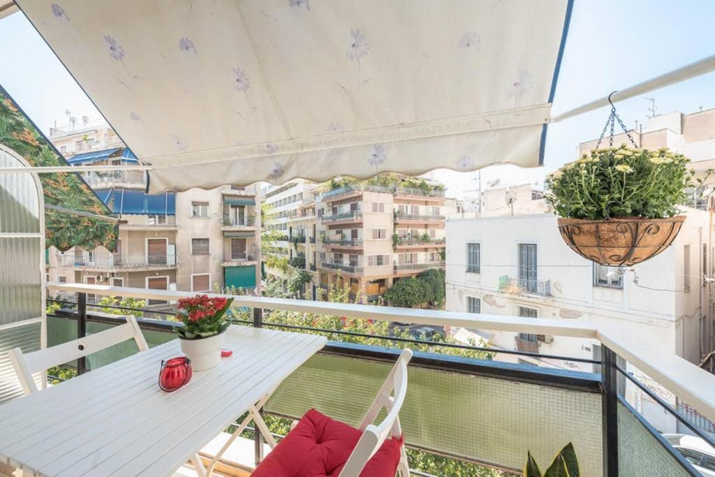 New! Bright & Remodeled 1Bed Apt 2Min Walk To Acropolis Атина Екстериор снимка