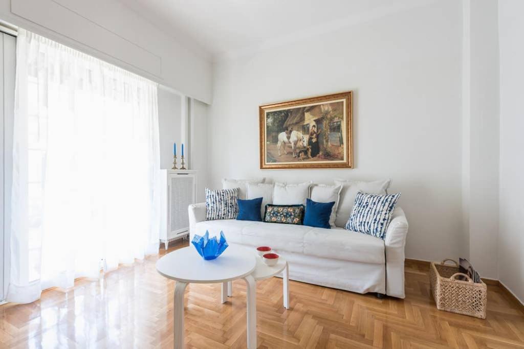 New! Bright & Remodeled 1Bed Apt 2Min Walk To Acropolis Атина Екстериор снимка